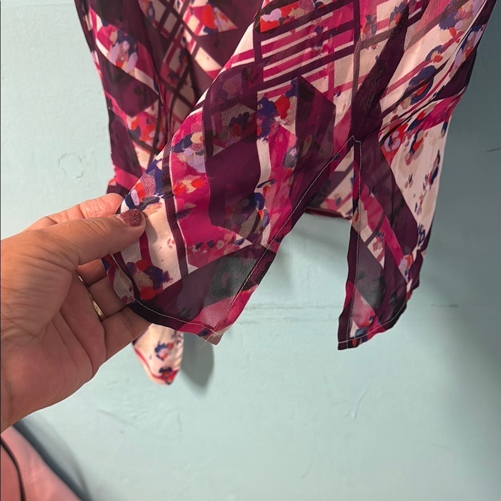 Dana Buchman Asymmetrical Red and Pink Short Sleeve Tunic #63 - Picture 8 of 9